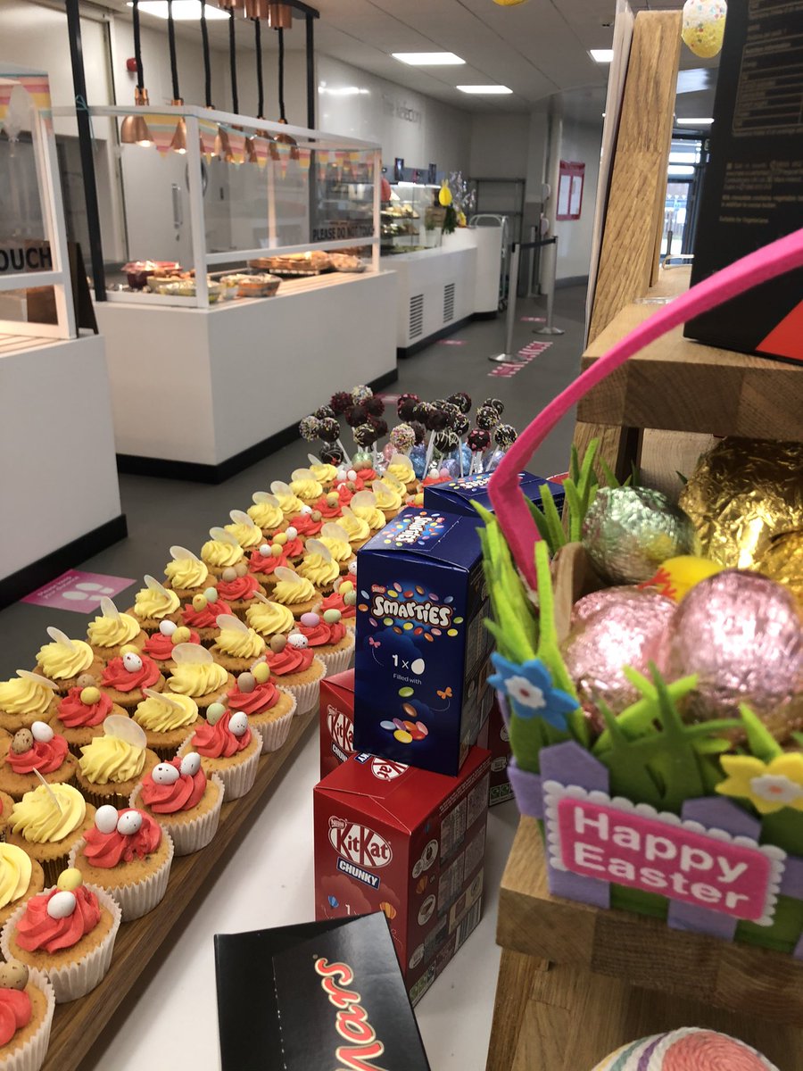 keitholiver1980's tweet photo. Easter treats Bedford modern great team efforts well done to everyone the great Easter bake off #holroydhowe https://t.co/WDk5AwI780