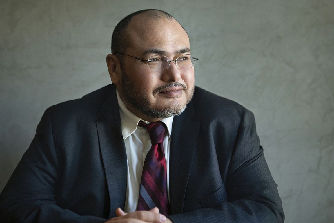 Dr. Khaled Abou El Fadl  (UCLA School of Law) will give the 2021 Thulin Lecture in Religion, titled “Islam, Human Rights, and Contemporary World Politics,” on Wednesday, April 7, at 4 p.m.

For more info: calendars.illinois.edu/detail/6873/33…

To register: illinois.zoom.us/webinar/regist…