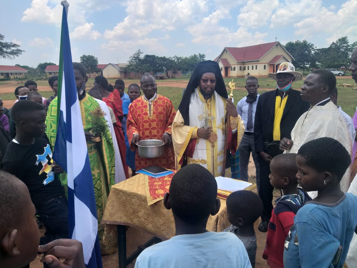 Orthodox_ug's tweet photo. Celebration of the feast of the #Announciation of the most venerable #Theotokos and the celebration of the #Greek #Independence day at the Announciation parish in Nakyaka , Eastern Uganda led by His Grace Bishop Silvester Kisitu of Gulu and Eastern Uganda. #liveorthodoxy #Greece https://t.co/HtnA9jWhB6