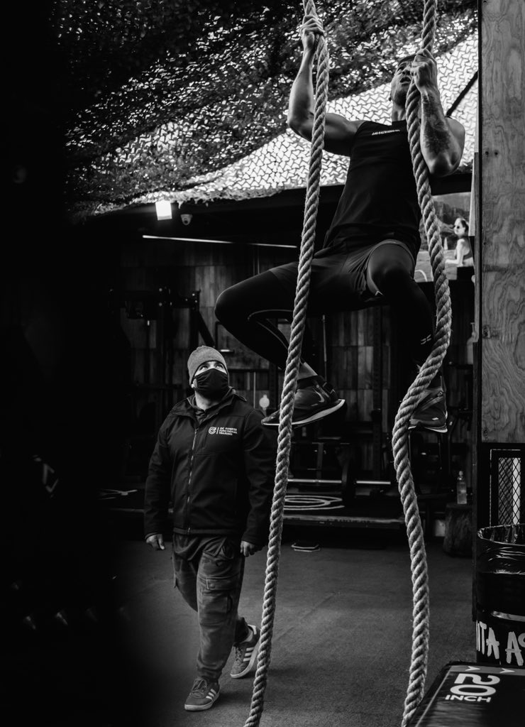 El secreto está en el esfuerzo continuo 💪🏻 
entrena en OC Fitness de manera personalizada.
Coach @shairayess 🏋️‍♀️⚡

Reserva tu lugar para entrenar con nosotros
WhatsApp 55 1069 4795⁣⁣