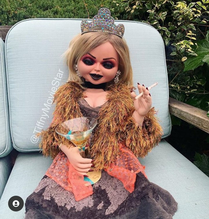 PopCulture199's tweet image. She's having a quick smoke before going to film her scenes. Excuse her, she snuck on set of #Chucky, after Don Mancini blocked her. 

"Martha Stewart is pissed."