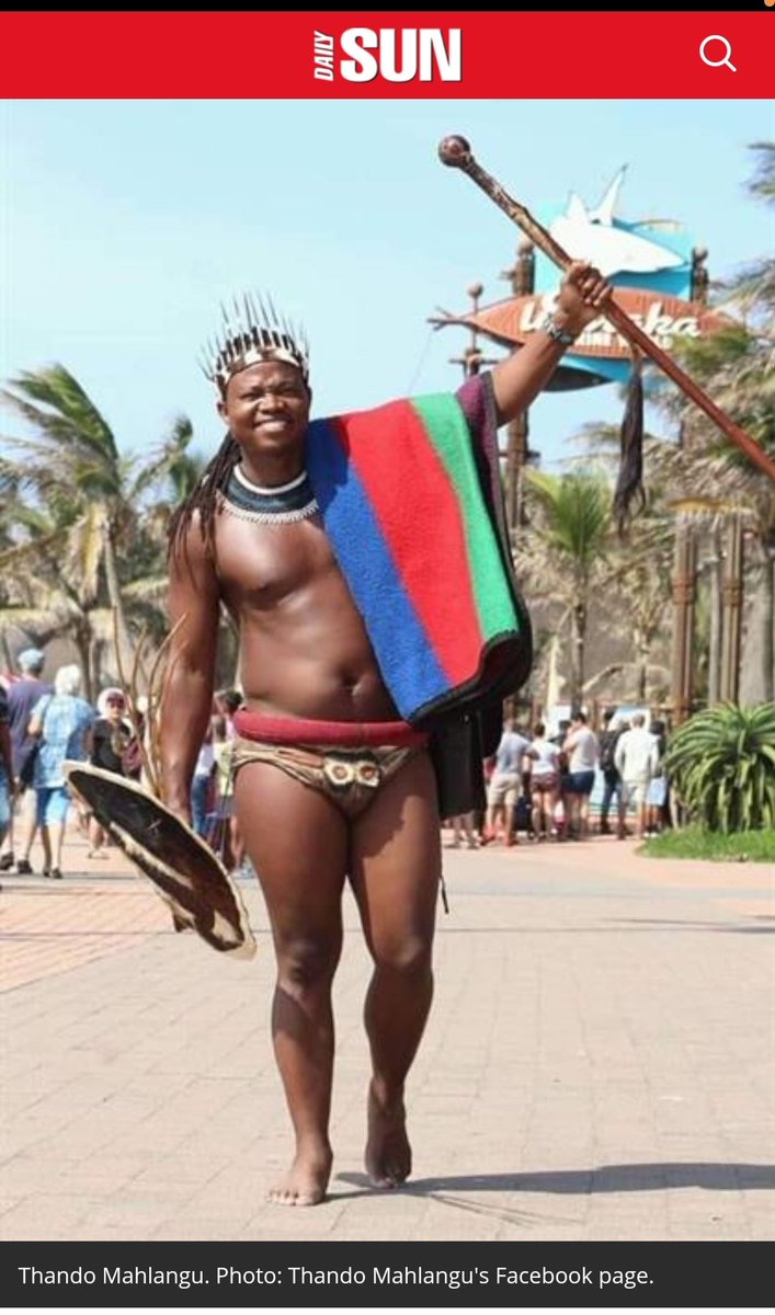 Clint_ZA's tweet photo. Is this how @thandomahlangu_ was dressed at @Clicks_SA #BouldersMall? Did he just cover himself with the blanket when the cameras rolled?
If so then this is inappropriate, culture or not! I can't shop in my underwear.
#ShutdownBouldersMall #ThandoMahlangu https://t.co/XiqVvWpOeb