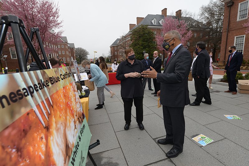 BoydKRutherford's tweet photo. It was nice to celebrate #MarylandDay with the @RuralMaryland. Our rural communities are vital to our state's economy and way of life. https://t.co/5hJSGNhu2X