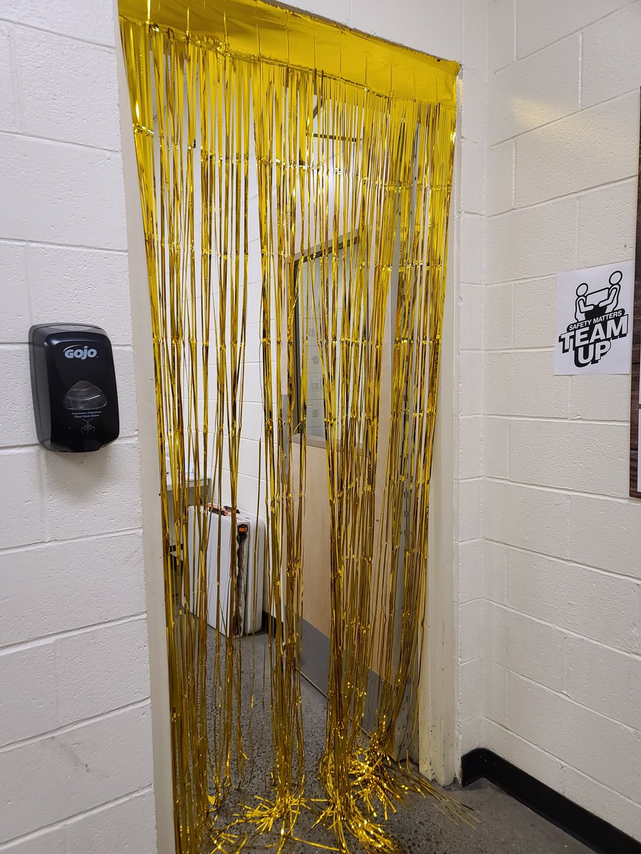 #ThankYouToAllOfOurRockStars #Snackday <a href="/marantes1/">Marcelo Arantes</a> <a href="/billmurph5/">Bills</a> <a href="/DanielleKida1/">Danielle Dion Korell</a> <a href="/JasonArigoni/">Jason Arigoni</a> <a href="/Rice7230/">miss rice</a> <a href="/katydid329/">i didnt get my bobux sir</a> <a href="/SmidtMark67/">Mark Smidt</a> <a href="/lindsey20425237/">lindsey coffey</a> <a href="/shanmom0518/">shannon wallace</a> <a href="/West2662/">West Springfield Home Depot #2662</a> <a href="/ArelysBaez3/">Arelys Baez</a>