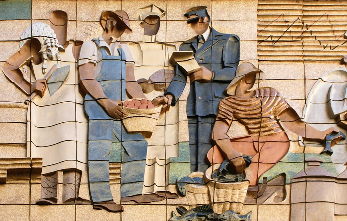 Did you know that murals can be made with mediums other than paint? It’s true!🤗New Deal Era murals of the 1930s often utilized ceramics, stone, metals, tiles, and more! 

Sign up at artdeco.org/new-deal-era-m… to explore the expressive murals of this important time with ADSNY!
