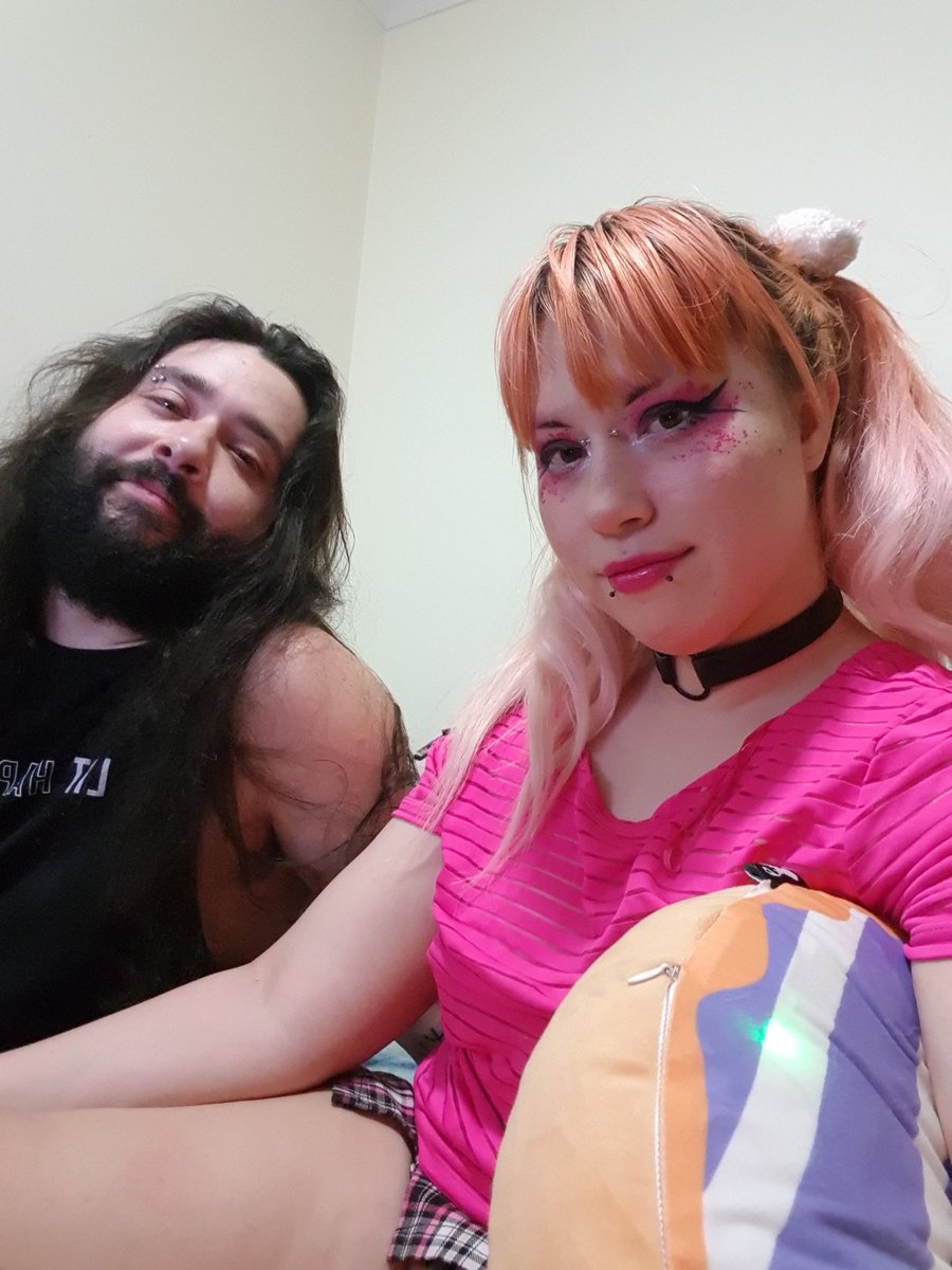 PastelSub's tweet photo. Watch us! Tip us 500 to see us fuck live #camgirl #camcouple #sexwork #chaturbate #smalltits https://t.co/AA0G5kIjt7