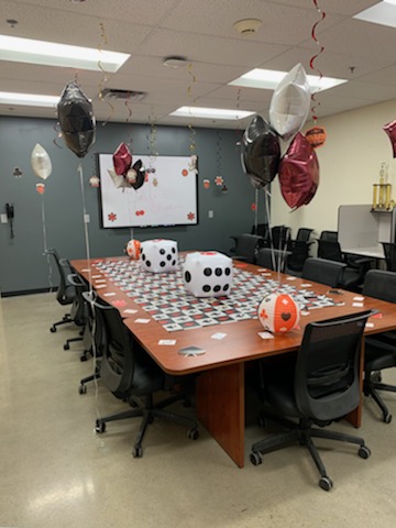 The1ToniS's tweet photo. Success Share Celebration is under way.  Great job 704! @wilson_jeter @christydumas @RSalemi @0704CeCe @ChadWiseman11 @SteveLingle3 @AlePaintgirl11 https://t.co/ms5LLxYWL2