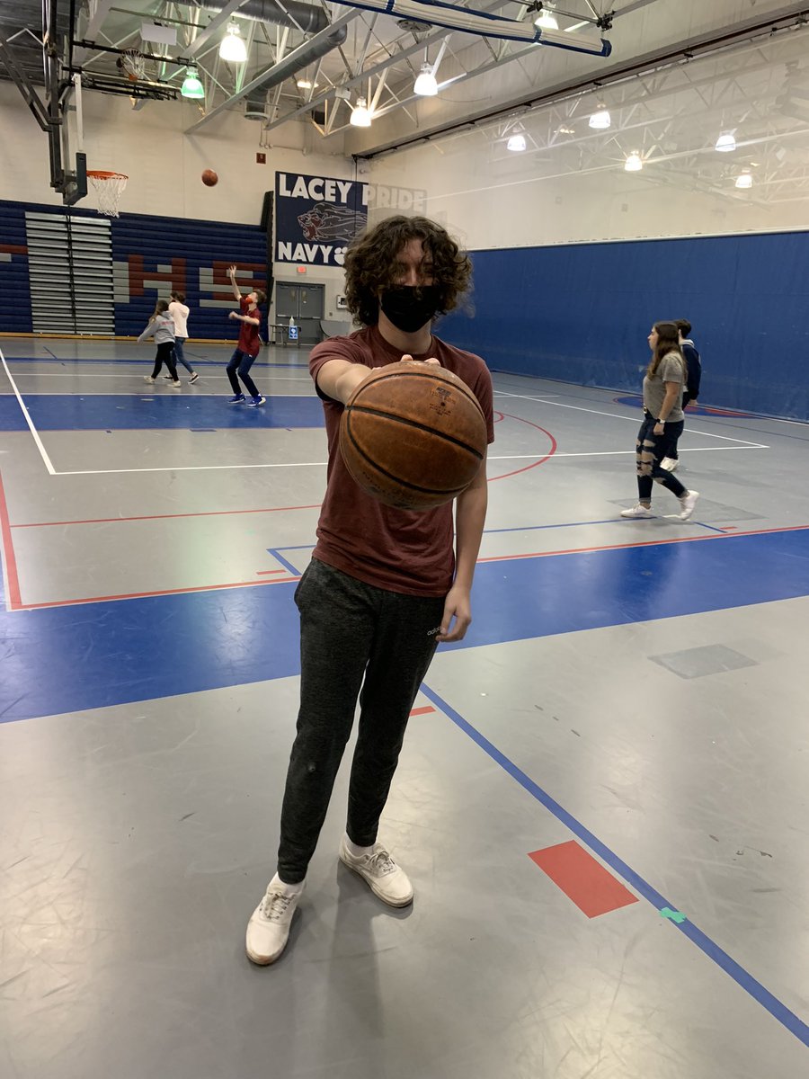 JoeyPreston12's tweet photo. Shoutout to @ShaneTrangone for making the USA team and ballin for our country, go show him some love.👍😎😎🏀🏀 https://t.co/Vx6ZX7kLym