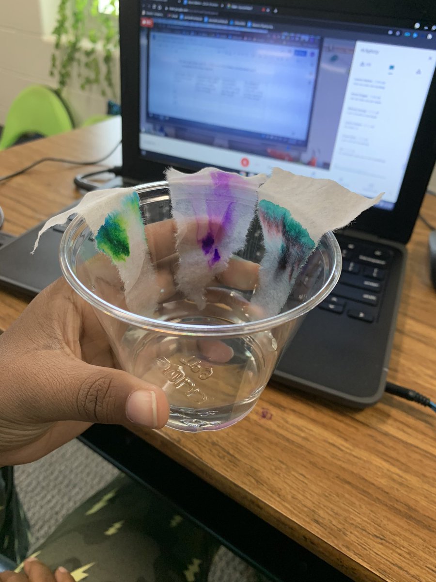 mrskhaller's tweet photo. We tried another lab with in person AND virtual learners!! We learned all about how chromatography can separate colors! All you need is water, paper towels, markers and patience! 😂🤣 They nailed it! #scientists #PremierStars #dualmodality @SEstarsR2 @EmmerGeo @RichlandTwo https://t.co/VgtMIwpmxm