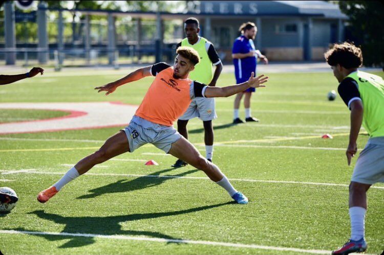WpsBoys's tweet photo. Congratulations to alumni Gunnar Studenhofft who made his Senior Debut for the Cayman Island National Team last night! He played against Suriname in a World Cup Qualifier! Good Luck on Sunday against Canada! @WPS_Athletics @WPS_Lakers @osvarsity @ObserverOrange @TroyStory89 https://t.co/MX0FeNCJ6y