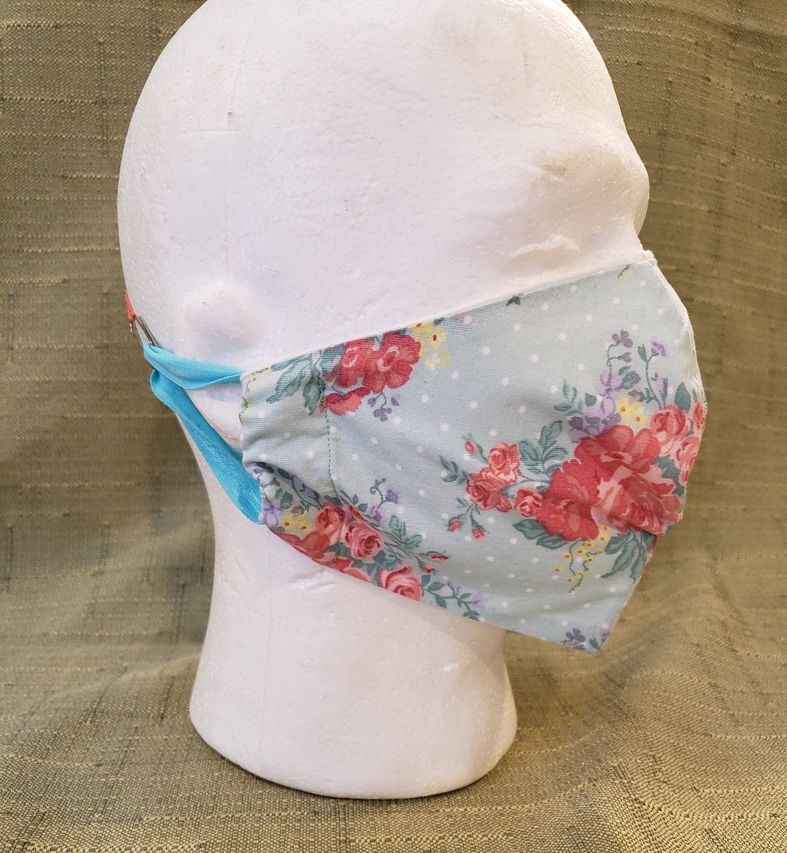 libertysoap's tweet photo. Adult Washable Reusable Cloth Face Mask With Two Layers Of Cotton Fabric With Floral Motif On Yellow Or Blue Background Elastic Ears Pieces https://t.co/cAiYCTGzOg #ecofriendly ##WashYourHands #allnatural #coldprocesssoap ##Handwashing #ClothFaceMask https://t.co/RzupII5VFb