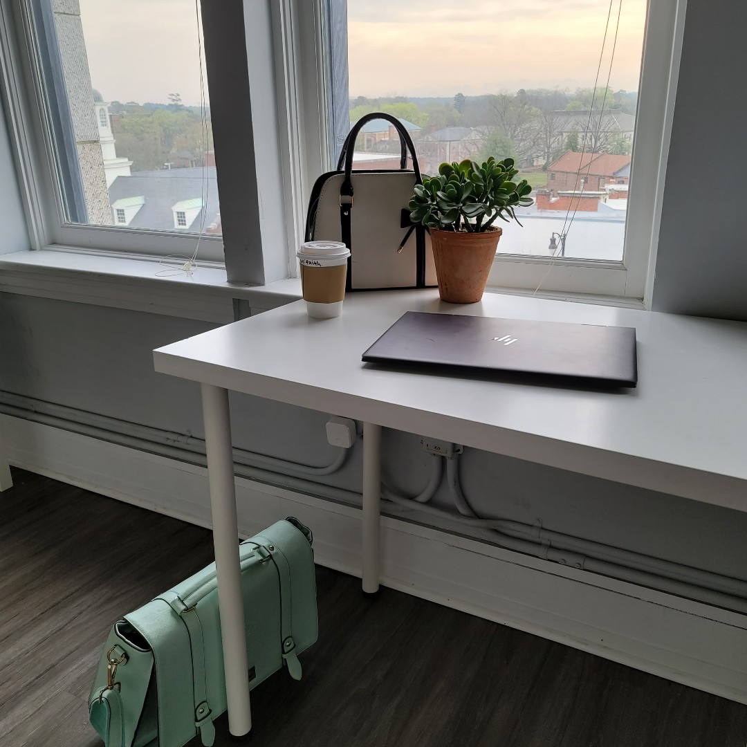 What a beautiful morning in Downtown Fayetteville NC! There are desks available, so escape the house and come join us. Bring your work to RevCo.
#Telecomute #EscapeTheHouse #FayettevilleNCdowntown #RevCo
revolutionarycoworking.com