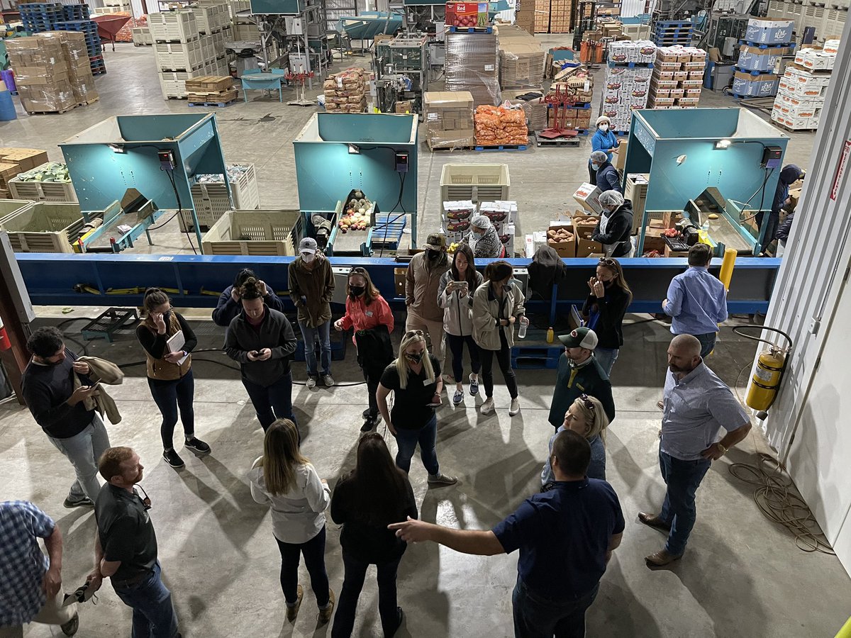 RepKatCammack's tweet photo. Visited L&amp;M Farms and the L&amp;M packing  house in #FL03’s very own Palatka, FL yesterday. We discussed the importance of American grown produce and the importance of our hometown farms that can pack and ship fresh-picked items nationwide. Thanks for hosting us! #FloridaAg https://t.co/TbslDvGNLU
