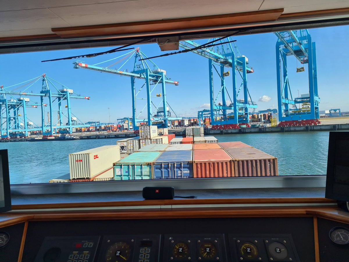 JohnnySchapers's tweet image. word het grut ook eens behandeld op deepseakade bij #apm2