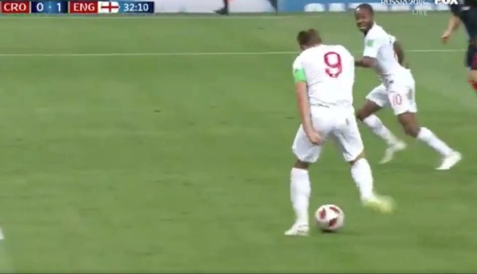 Footballtweet's tweet photo. Them: Don't cry, it's just a game

The game: https://t.co/YHpMCwUeZj