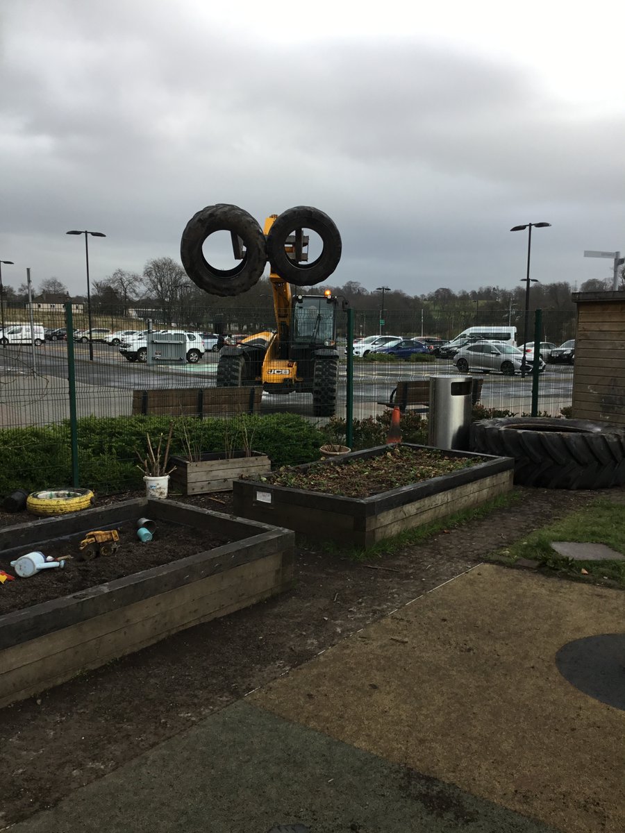 GarnockPrimary's tweet photo. The EY says a huge THANK YOU to J's mum and CK Contracts who have very kindly donated and delivered fabulous materials for our outdoor area! We are delighted and can't wait to develop our garden further using these loose parts and our creativity! Great excitement 😃 @CKContracts https://t.co/6jzLhLd2b1
