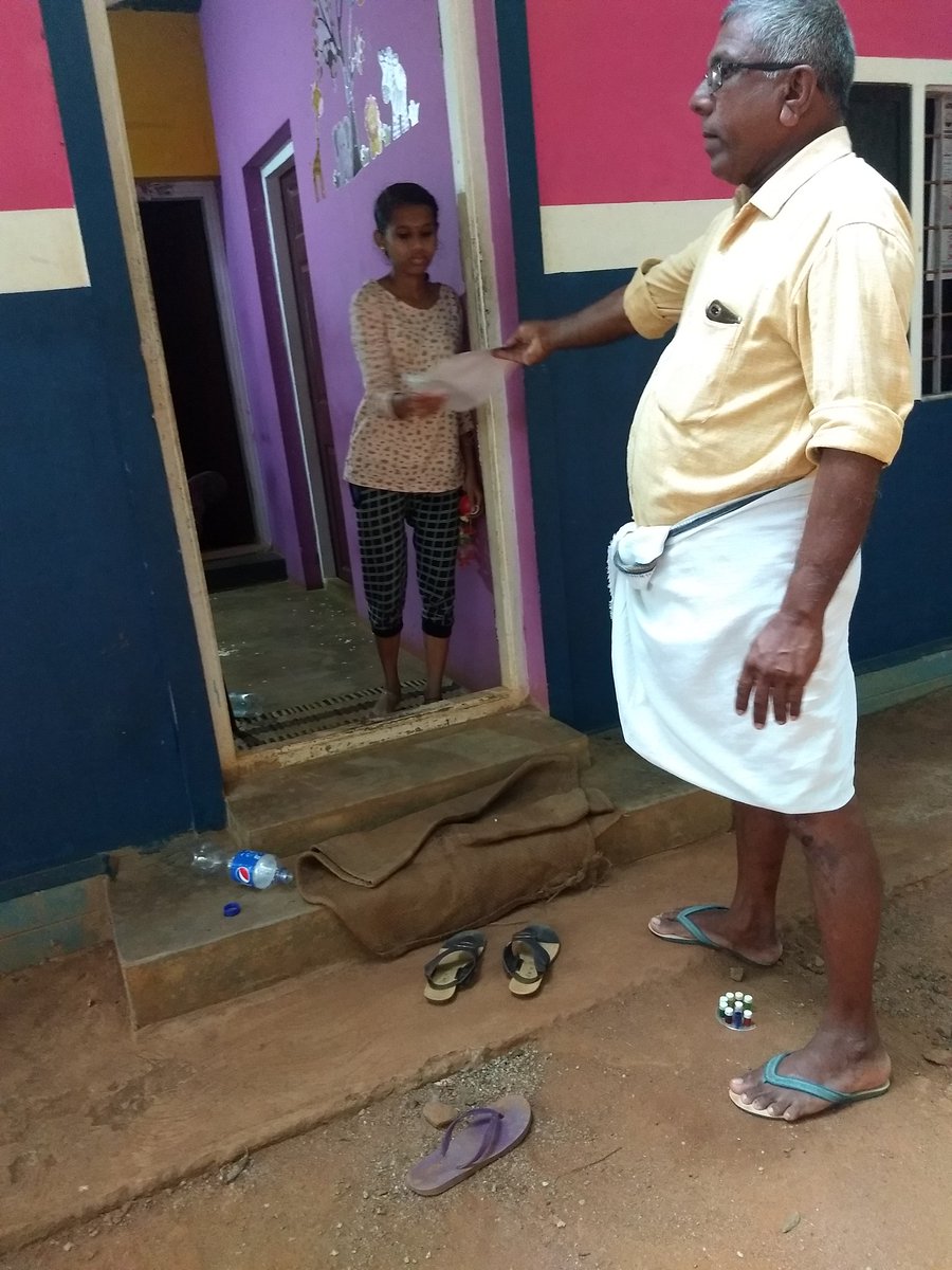 GangaBhagath's tweet image. ഇന്നത്തെ (വ്യാഴാഴ്ച്ച )ഗൃഹ സമ്പർക്കം...... 
#grihasambarkkam 
#BoothWork 
#Vote4BJP