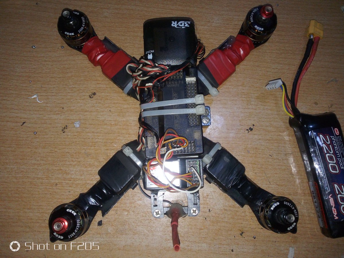 a_samson_g's tweet photo. Building a racing drones....wait for it
Tinubu #BBNaija #Bitcoin #ElonMusk #drone #dronespecialist #builddrones #dronepilot #racingdrone #108MPCaptureInfinity #NFTs #AndroidDevChallenge https://t.co/u40MxobkdB