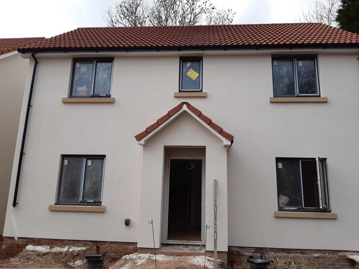 Lovely update from our Homefields scheme in Congresbury, these are such lovely houses, I can't wait to see them finished <a href="/Darrell_Lock_/">Darrell Lock</a> <a href="/iain_lock/">Iain Lock</a> <a href="/AllianceKristal/">Kristal</a>