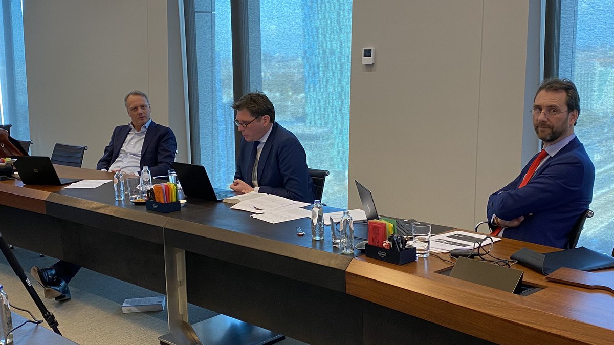 Vandaag het VBR online webinar over de koop-/aannemingsovk bij transformatieprojecten. Met dank aan <a href="/Loyens_Loeff/">Loyens & Loeff</a> voor de gastvrijheid. Sprekers: Fokke Jan Vonck, Leendert vd Berg en Ynze van der Tempel.