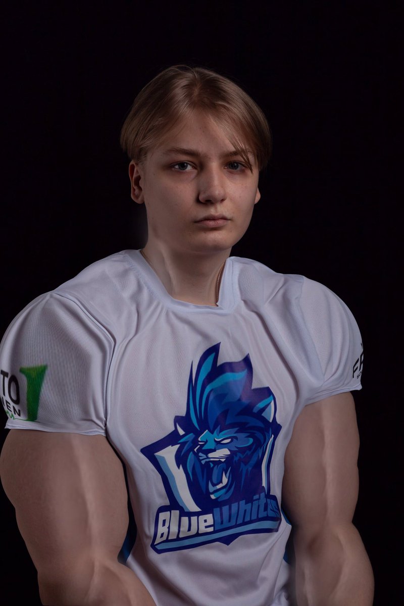 MukkeIii's tweet photo. @AlxcCSGO https://t.co/L0dVtLexW7