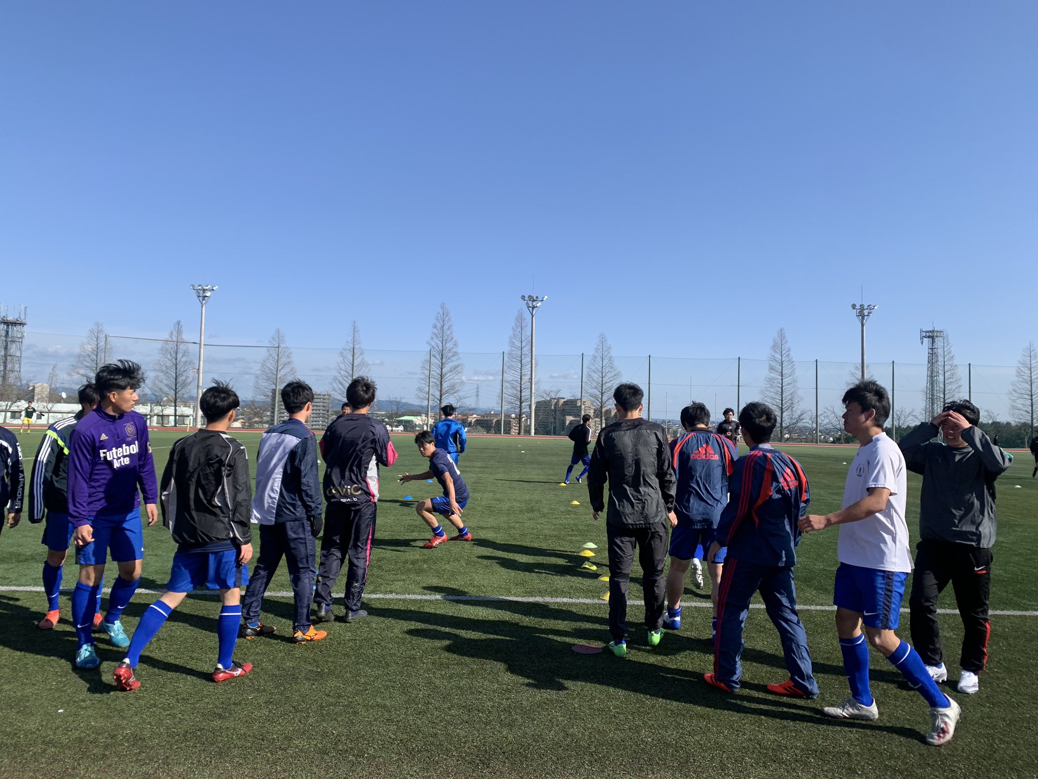 公式 南山大学サッカー部 コロナ対策を万全に行いながら日々選手たちは練習に励んでいます そしてまだまだ新入生を大募集をしています 南山大学サッカー部に入って学生最後の青春を共に過ごしましょう 南山大学 春から南山 南山サッカー部