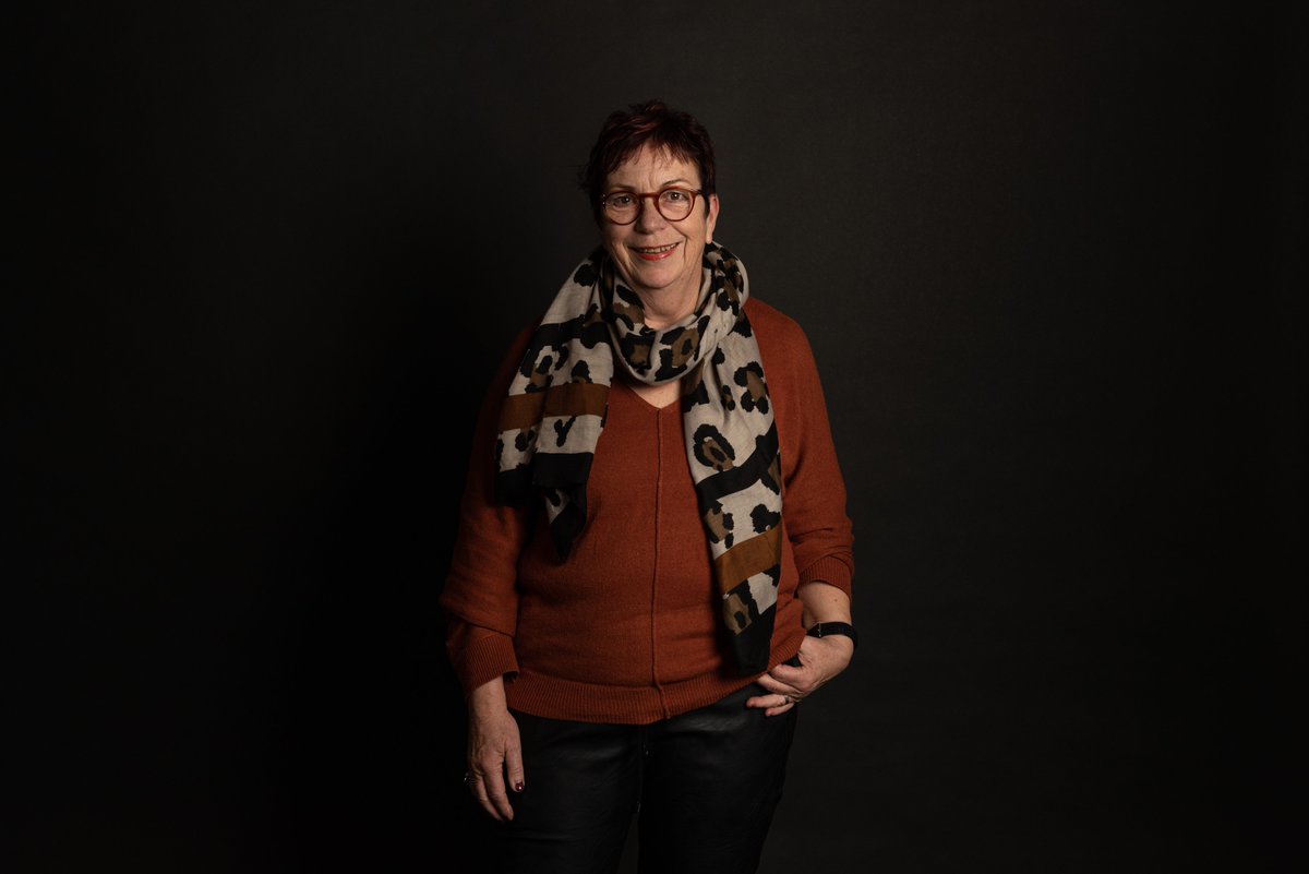 Vandaag komt Leny vermeulen op de sociale media te staan. Ze heeft een bedrijf waarmee ze speciale manieren van coaching uitvoert.