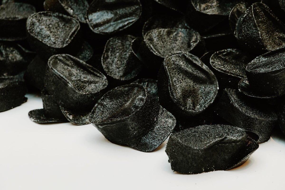 For this exhibit, <a href="/jordansook_/">Jordan Sook</a> created an installation entitled Thank You for Keeping Us On Track, which pays tribute to the Black Canadian train porters who formed the first Black railway union in North America in 1917 #hereagaincrossroads <a href="/NiaCentre/">Nia Centre for the Arts</a> torontounion.ca/hereagaincross…