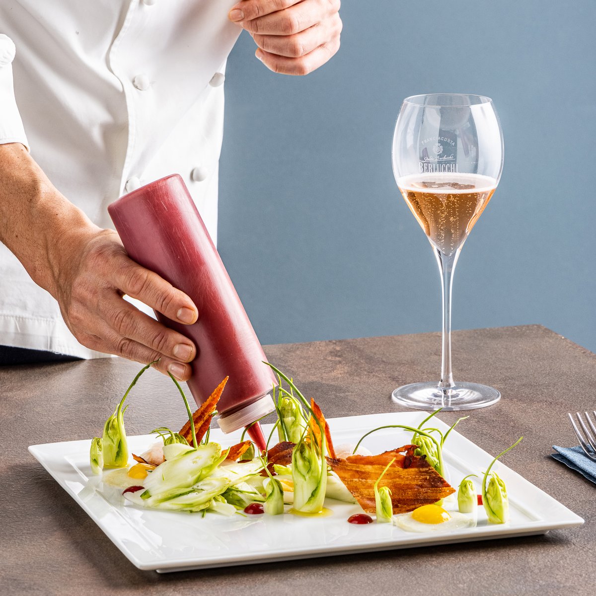 Per questa Pasqua, Berlucchi ha ideato per voi, insieme allo chef Augusto Pasini del ristorante Hill Colle un menù semplice, ma dai sapori ricercati, perfetto per l'abbinamento ai #Franciacorta. 
Ricette e abbinamenti sul sito
berlucchi.it/pasqua-2021/