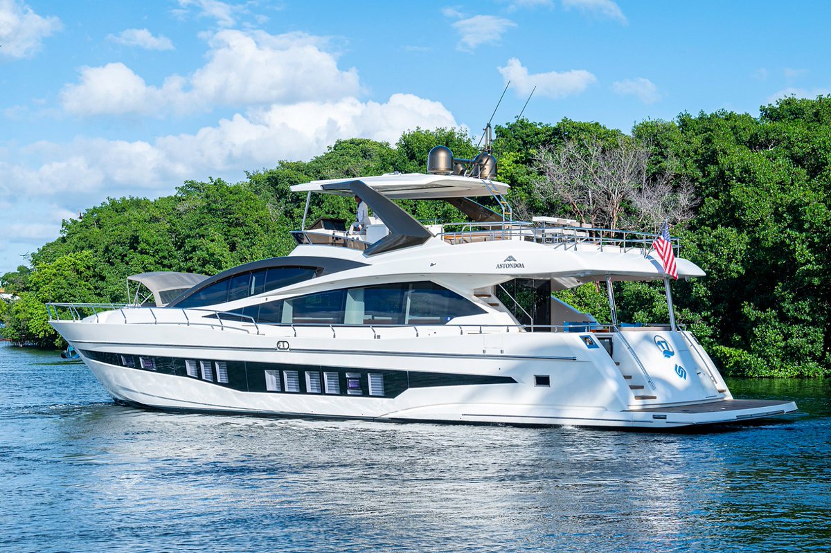 Take your yachting experience to the next level aboard this 2018 Astondoa 80’ GLX. This high end European-motor yacht is a true show piece and is on display at the Palm Beach Boat show starting today. 

HMY Bobby Damas: (305) 308-0730 

hmy.com/yachts-for-sal…