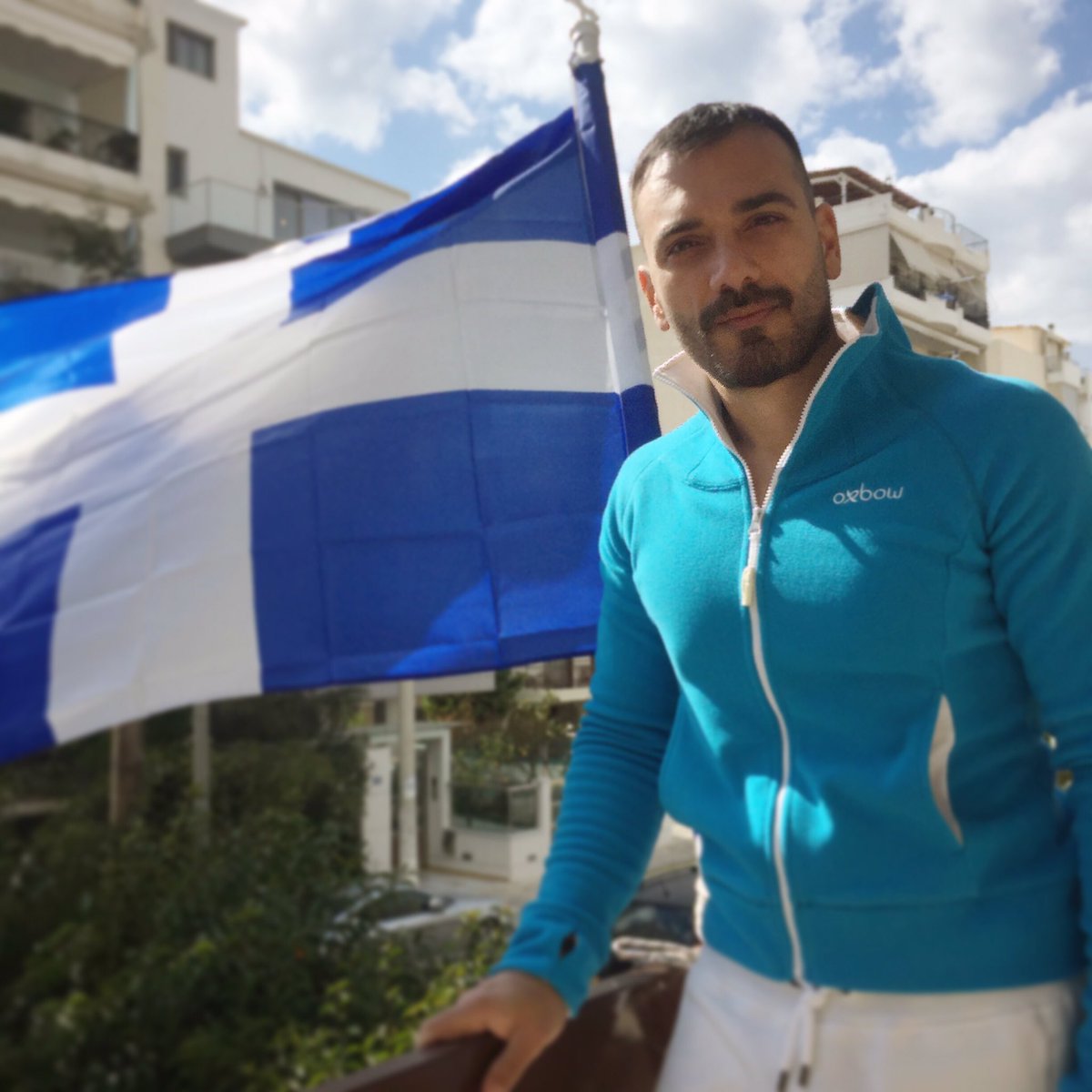 CKiprianidis's tweet photo. Έχουμε τόσο όμορφη χώρα..ευλογημένη..γι’αυτό να μη θεωρούμε τίποτα δεδομένο κ ας τιμήσουμε όπως αρμόζει ΑΥΤΟΥΣ  τους αληθινούς  ήρωες που έδωσαν την ζωή τους για να ζούμε ΕΜΕΙΣ σήμερα ξένοιαστοι κ να αναπνέουμε ΕΛΕΥΘΕΡΟΙ τον Ελληνικό αέρα!!Χρόνια πολλά ΠΑΤΡΙΔΑ ΜΟΥ.. https://t.co/gMBUEBhlyq
