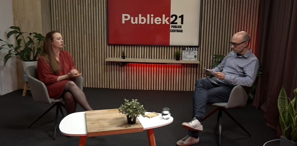 Online kennisevents: daar zijn we bijna allemaal op overgeschakeld in coronatijden. Zeker niet vergeten: draaiboeken, testen, interactie zoeken en laat je zeker bijstaan door collega's tijdens als die Zoom- en Teams-sessies😅#publiek21