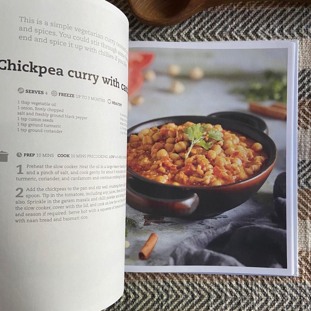 DKindia's tweet photo. #OutNow: Celebrity chef @TheVikasKhanna draws upon the ancient tradition of slow cooking, using a slow cooker to create delicious contemporary global recipes. Order your copy here: https://t.co/IWnkcnTf9H https://t.co/IWWuw2doeh