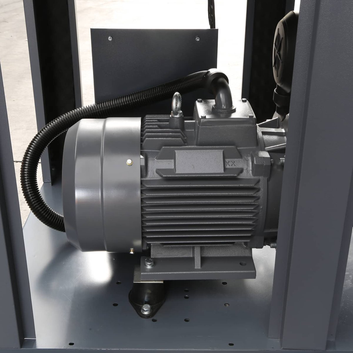 SusanLi18229671's tweet image. 22kw-90kw variable speed drive screw compressor with mam6080 panel

Susan WhatsApp+8615797629863

#Mikovs #vsdcompressor