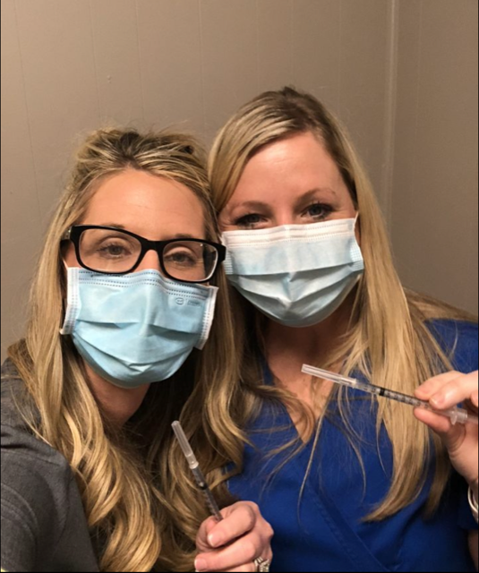 ShealeeRN's tweet photo. Fighting Covid and Protecting our staff!
#WISDNurses
#MoreThanOneWayToShowLove
#WeAlwaysHaveYourBack https://t.co/r4njmYqZBR