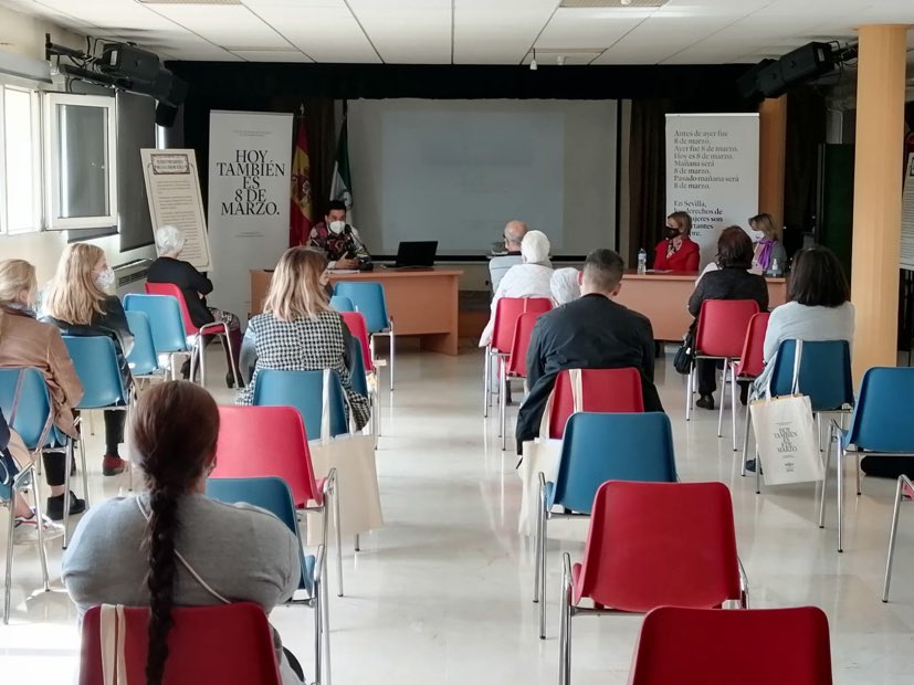 Estoy muy contenta porque hoy también es 8 de marzo, <a href="/adelacastano/">Adela Castaño</a>, <a href="/Teresa64M/">MTeresa64</a>, <a href="/auxi3w3/">AUXI CASTRO</a>, <a href="/GCarmides/">Cármides</a>, <a href="/JmleonUS/">José Mª León Rubio</a>, <a href="/unisevilla/">Universidad de Sevilla</a>