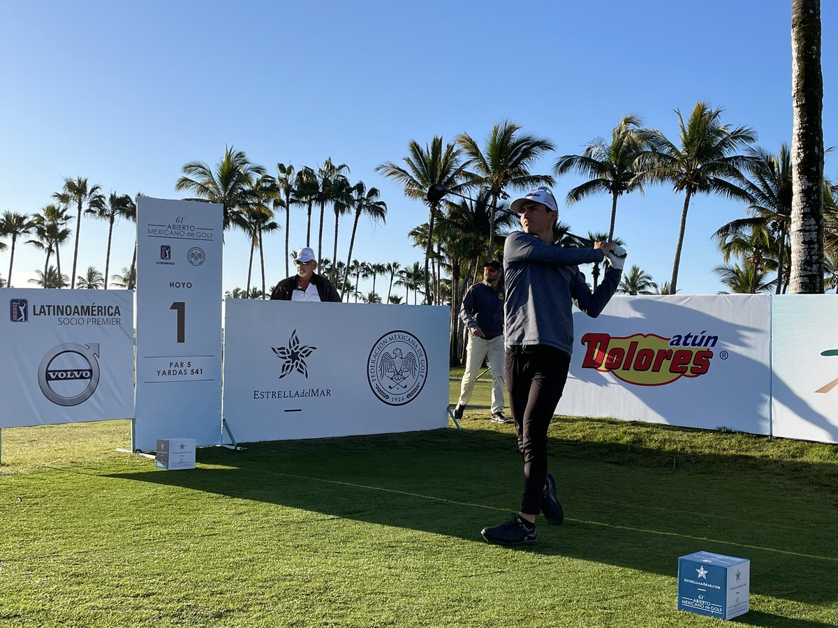 PGATAmericasESP's tweet photo. ¡Buenos días desde @GolfEDM! La primera ronda del #AbiertoMXGolf ya está en marcha. 

Good morning from Estrella Del Mar ☀️ Opening Round of the Mexico Open is underway.

⏰ 7 a.m Tee #1 

Piri Borja 🇺🇸 
@ivancramirez97 🇨🇴 
Kyler Tate 🇺🇸 https://t.co/XDmEe79Tei