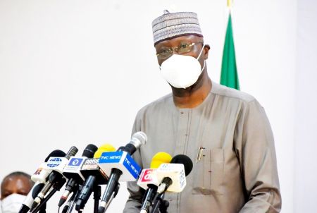 agenceecofin's tweet photo. Le Nigeria a commencé les essais cliniques de ses propres vaccins contre le coronavirus | https://t.co/hg3O8NvkDj https://t.co/kn78y8r9SW