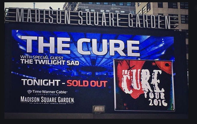 curefandoc's tweet image. Some photos from 2021, remembering 2016, and it won't be like this all the time @thetwilightsad @ThatCarlTapia #thetwilightsad #twilightsad #wrongcar #madisonsquaregarden #itwontbelikethisallthetime