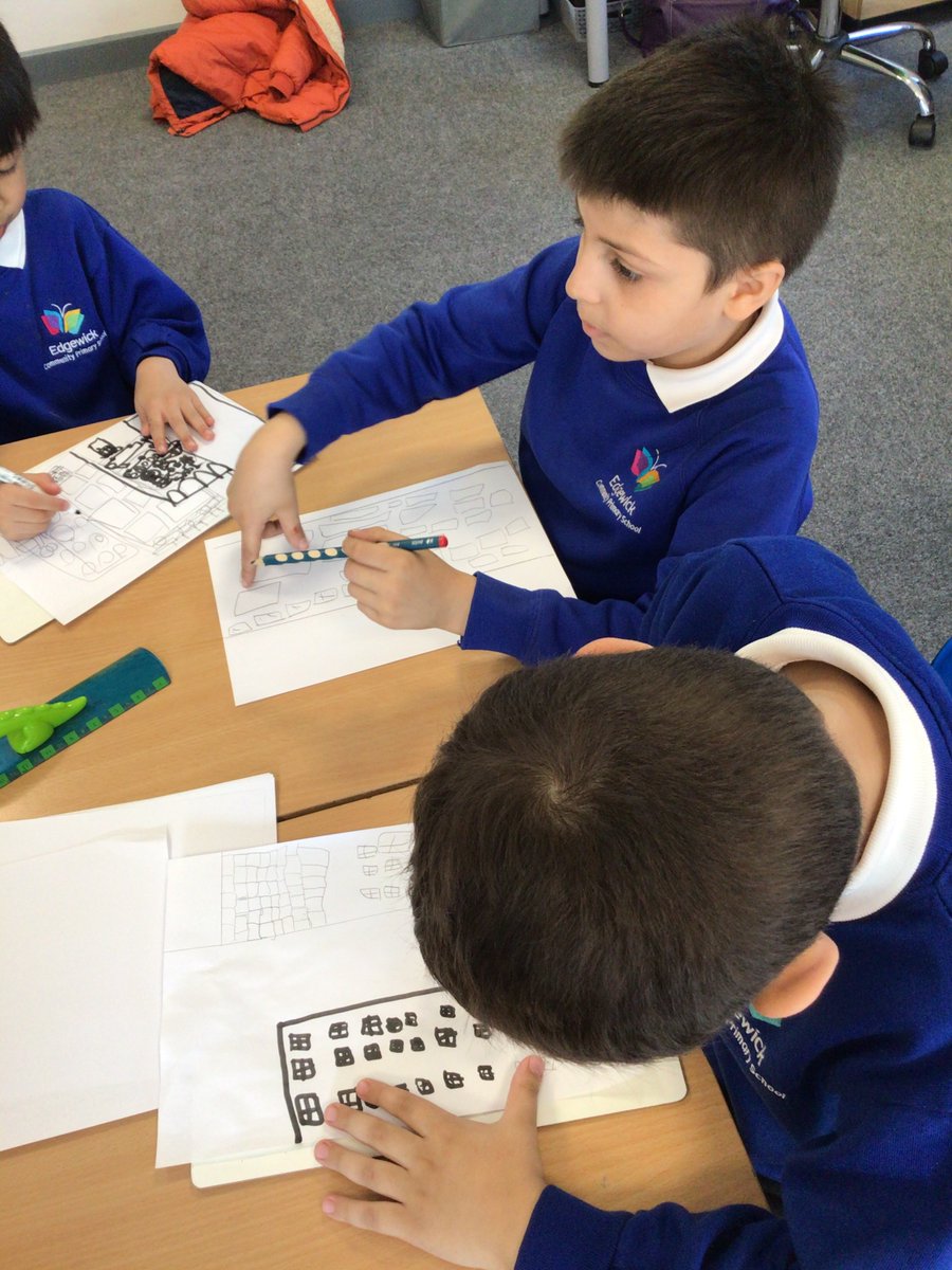 edgewickprimary's tweet photo. #NurtureClass are drawing like @arreechung for our #Mixedbook display basket for the library! Can’t wait to show it to you. ☺️ https://t.co/CFTqdNTisJ