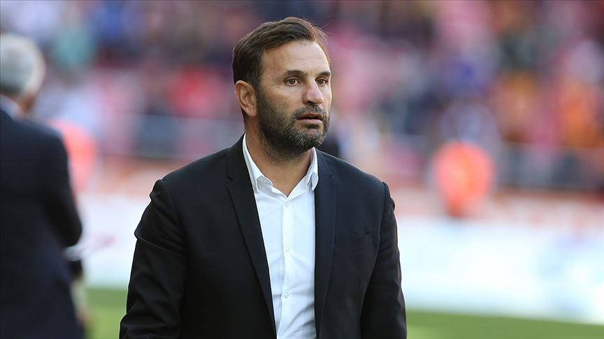 webaslan's tweet photo. Okan Buruk: "Galatasaray altyapısından yetiştim, uzun yıllar Galatasaray'da oynadım, üzerimde Galatasaray apoletinin olması normal. Yaklaşık 20 seneye yakın oynayıp, İtalya'ya gittiğim Galatasaray, benim için değerli ve insanların beni gözünde canlandırdığı camia." https://t.co/T47UP3eyZf