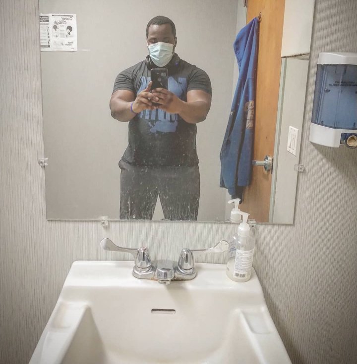 Future Met Paul Skenes 🇹🇹 tweet media