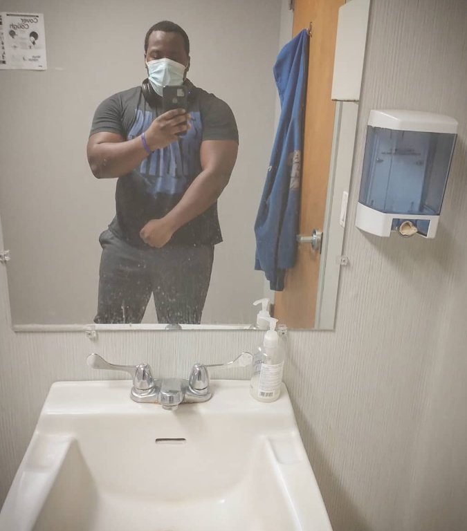 Future Met Paul Skenes 🇹🇹 tweet media