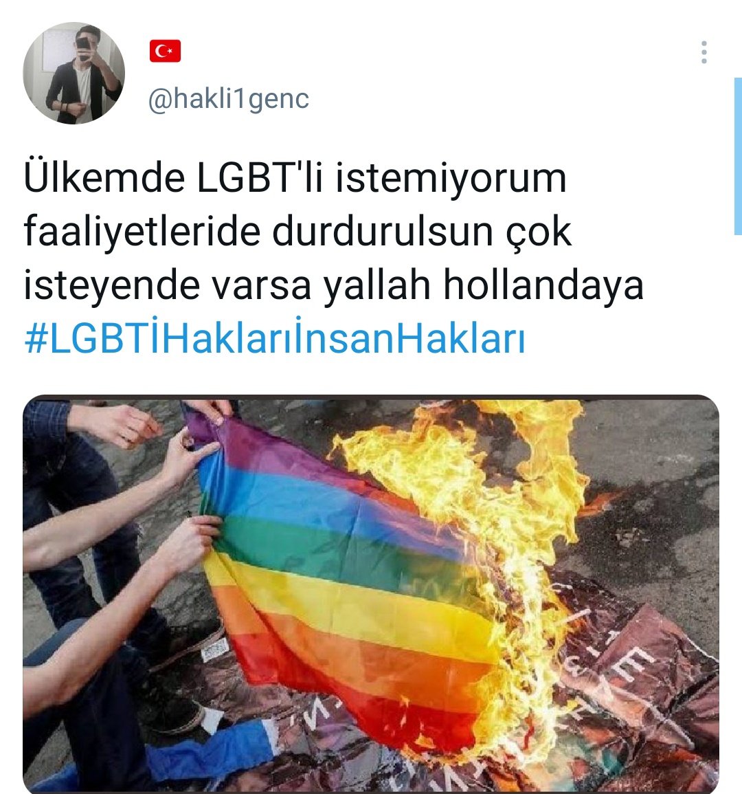 KuirTim's tweet photo. Nefret söylemi içeren postu ve paylaşan hesabı şikayet edelim ⚠️

Tweeti bildir ➡️ Taciz ediyor veya zarar veriyor ➡️ Korumalı bir kategoriye yönelik nefret söylemi içeriyor ➡️ Bir grup insan ✅ 

Etkileşimsiz güvenli link: https://t.co/BMUMaFX3F5 https://t.co/Z5sRAXi3bv