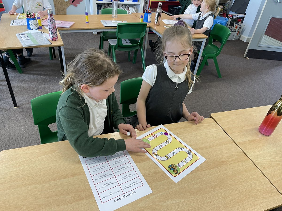 antrobus_st's tweet photo. Playing a board game and learning how toys have changed over time 🎲 #class2 #changesinlivingmemory #ks1history https://t.co/fWMZ2K0zAJ