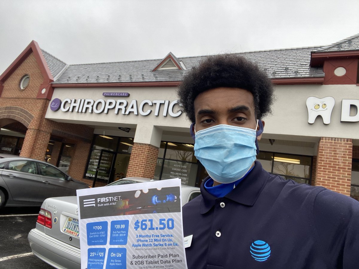 attportablesCVL's tweet photo. Natinael reaching out to our local Primary Extended & small healthcare workers to ensure they know about the many savings they can take advantage of during our #FirstNetIgnite Weekend. @VMoncada_ @relayrichard @ATTPortablesEVD @JakeAraghi https://t.co/BRxyCggWuk