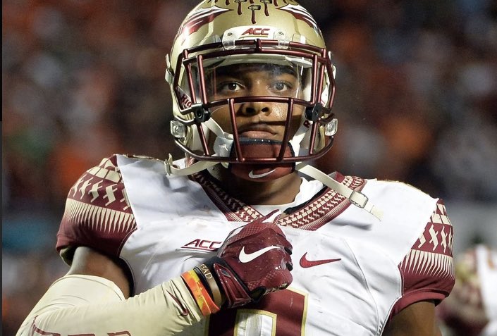 ChosenOneCull's tweet photo. Want to thank God for the ambition he has Given me to EARN an offer from Florida State University!🙏🏿
#GoNoles🍢 @Coach_MWoodson @RyanBartow @SWiltfong247 https://t.co/OM8VCwm2CH