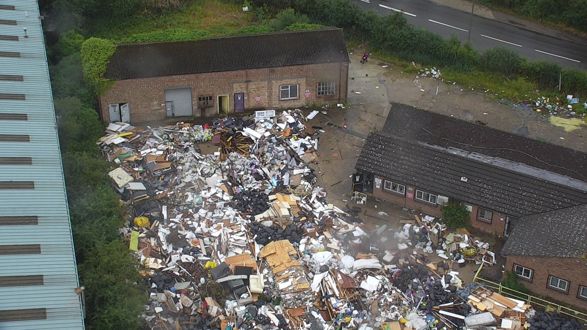 This shocking picture is a yard filled with illegally dumped construction and demolition waste. #WasteCrime harms our environment and economy. Make sure you dispose of construction waste legally, or risk being fined up to £50,000 or face jail.

Read more: gov.uk/government/new…
