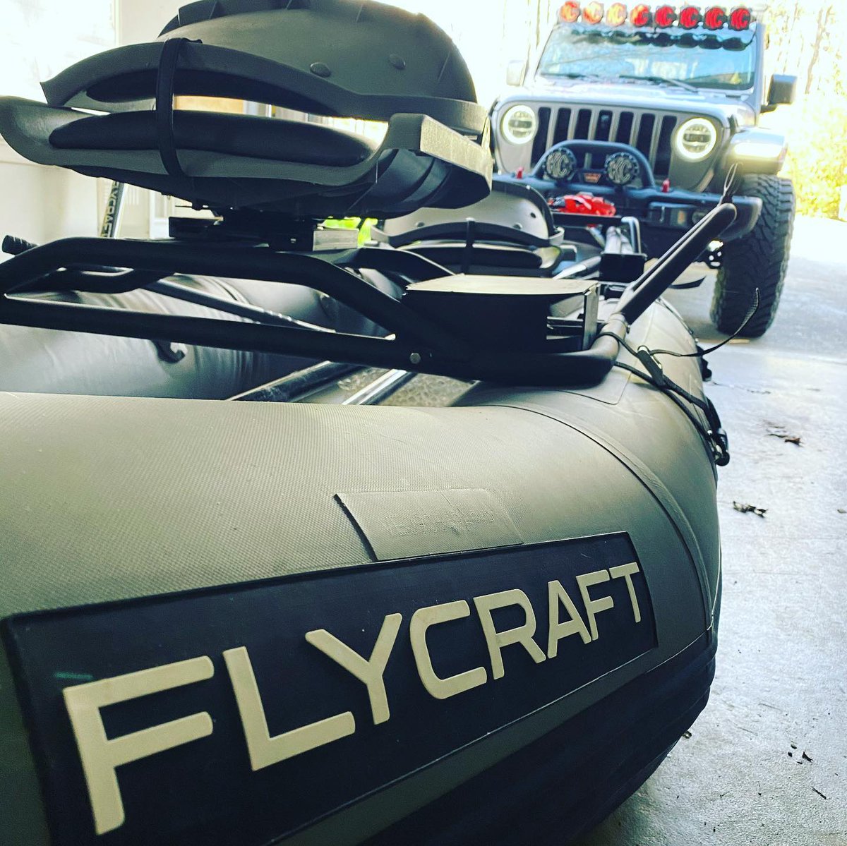 UsaArctic's tweet photo. Loaded up and ready to go!!   
#Gladiator #FlyFishing #FloatTrip #Flycraftusa #NorthGeorgia #ExploreNorthGeorgia #GetOutdoors #ArcticSilverUSA https://t.co/VJ7PSzmZF2