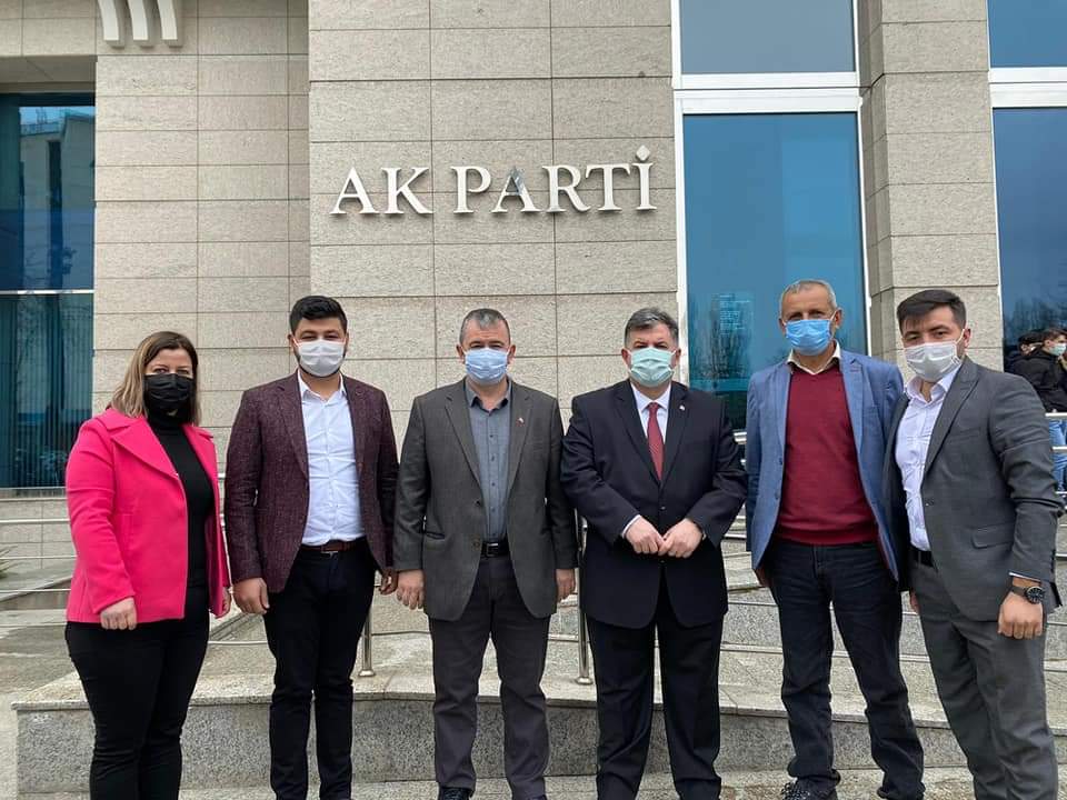 drdogruer's tweet photo. Genel Merkez Tanıtım ve Medya Bşk, Mv.@avhamzadag ve Gençlik Kolları Bşk @eyupkadirinan'ı Bergama Beld Bşk @kostuhakan, İlçe Bşk Sami Mollaahmet, @SebahattinGzl, İzmir Gençlik Kol Başk @receptayiptslak, Kınık Bergama teşkilatlarımız ile birlikte ziyaret ettik.Hayırlı uğurlu olsun https://t.co/ggINK5JUVL
